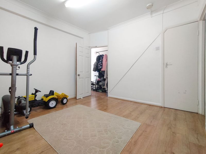 Photo 6- click for photo gallery